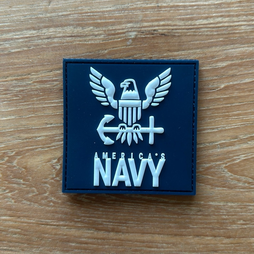 WOLFPACK NAVY patch velcro square- NEW